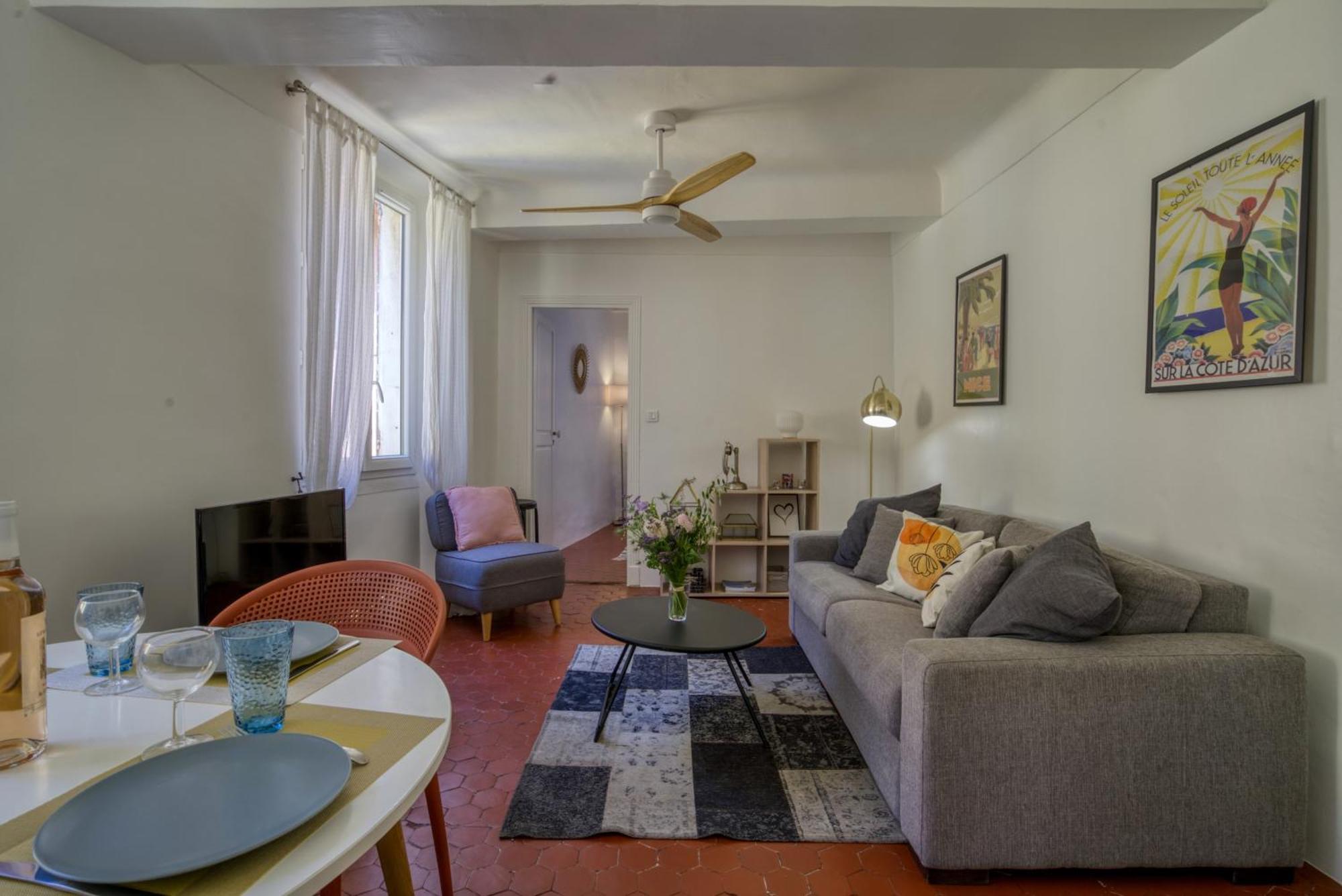 Typique - 2 Bedrooms,Typical Apartment-Old Town ニース エクステリア 写真