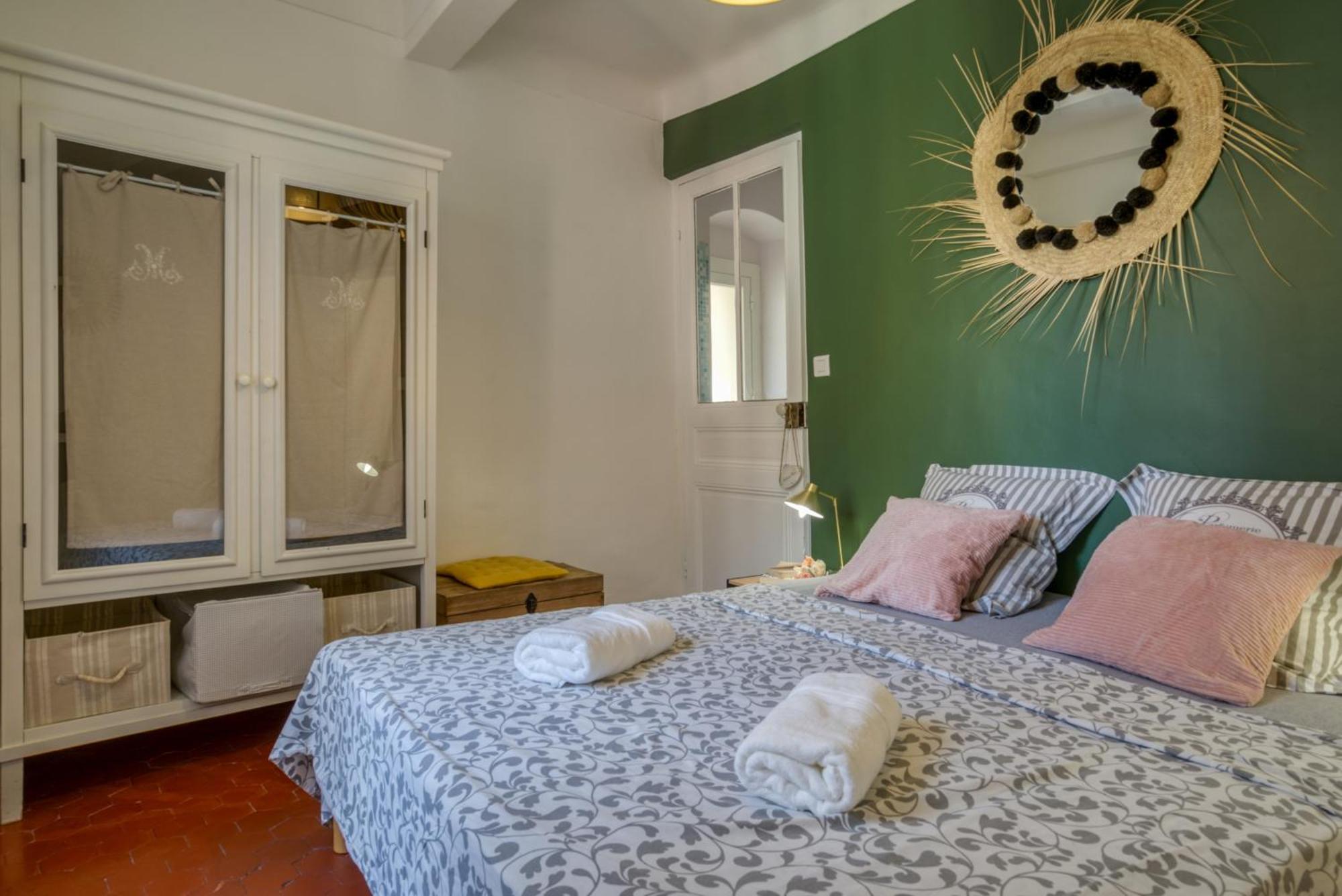 Typique - 2 Bedrooms,Typical Apartment-Old Town ニース エクステリア 写真