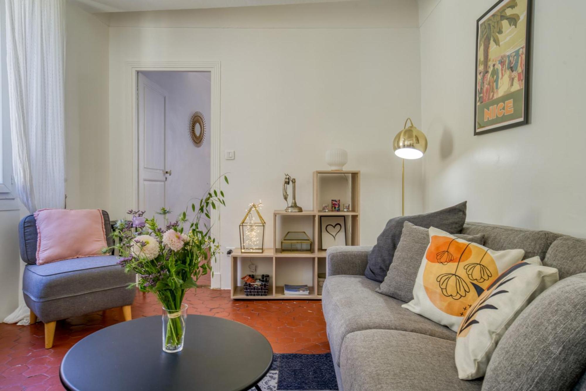 Typique - 2 Bedrooms,Typical Apartment-Old Town ニース エクステリア 写真